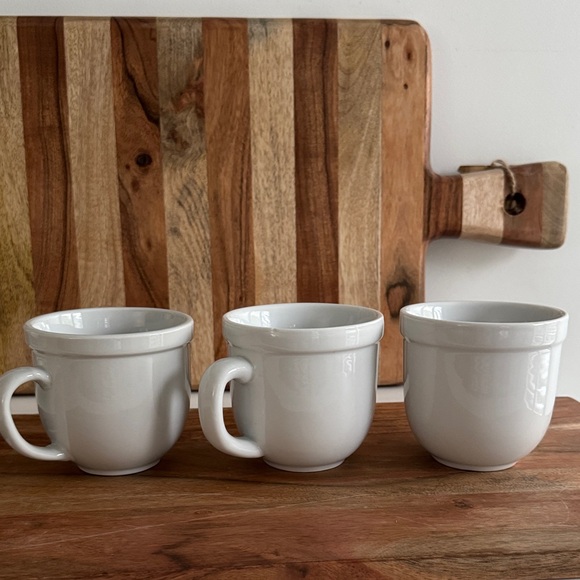 Pottery Barn Vintage White Ceramic Farmhouse Mug Set (3) - Picture 11 of 11